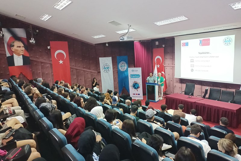 2023-2024 EĞİTİM ÖĞRETİM YILI ORYANTASYON TOPLANTISI